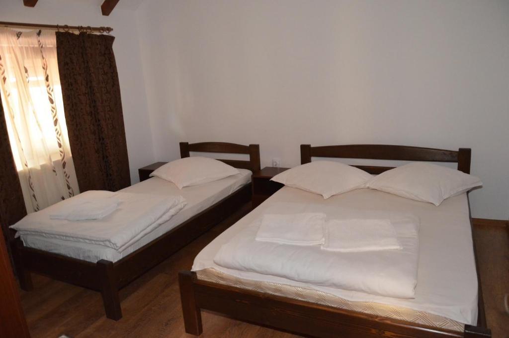 Hôtel Casa Moteasca à Mihai Viteazu  Chambre photo